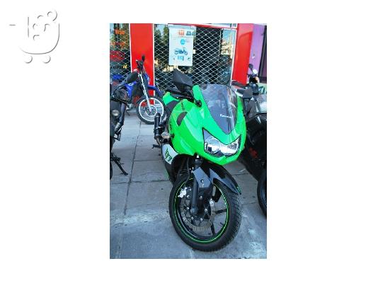 PoulaTo: KAWASAKI  '10